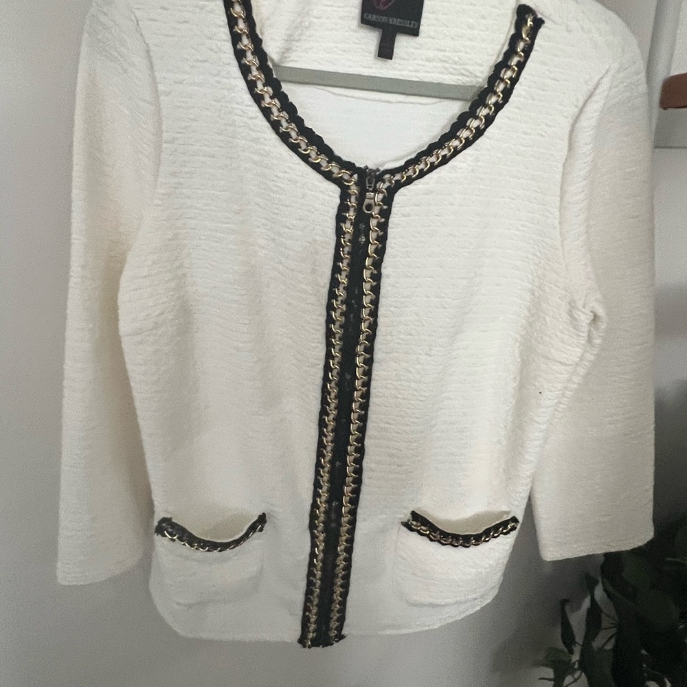 White Chain-Trim Jacket - Picture 2 of 6